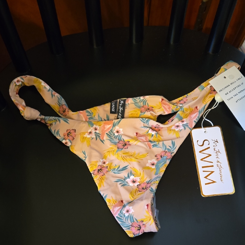 NWT For Love & Lemons Bikini Bottom Tahiti Tropical Floral Thong Cheeky Bird
